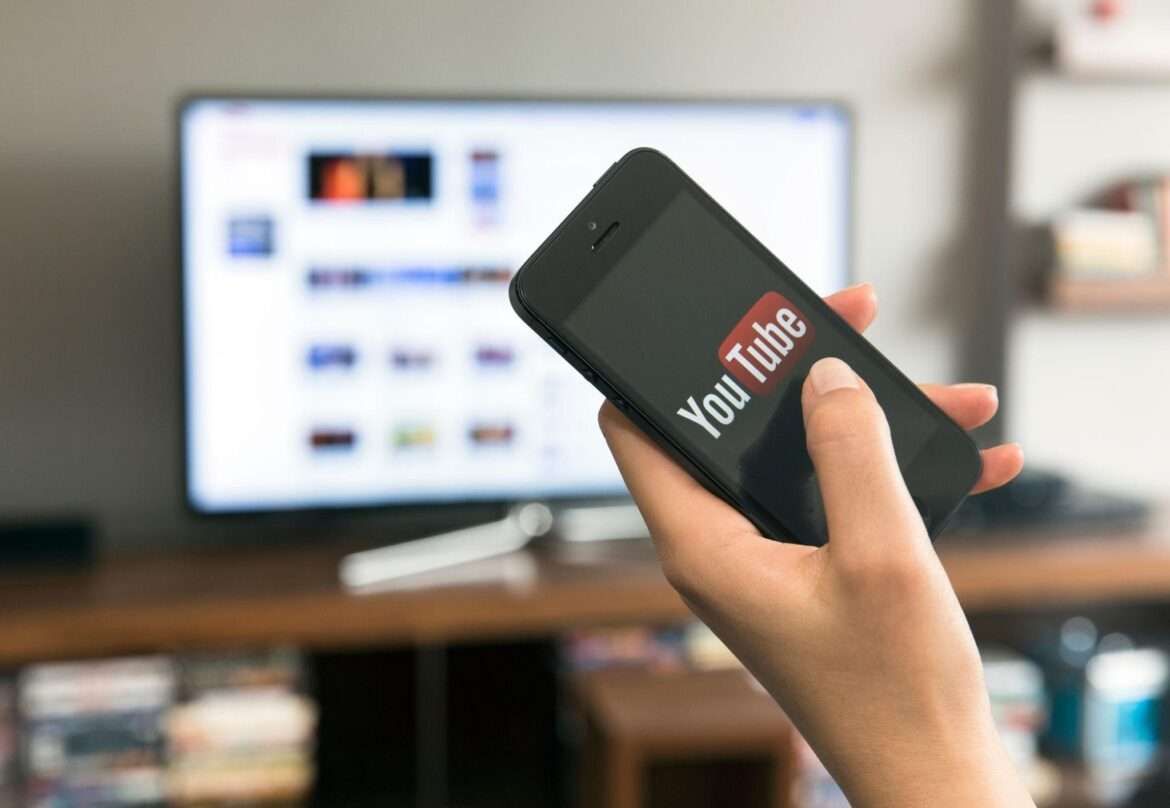 5 FREE YouTube Videos Widget Tools For Your Website