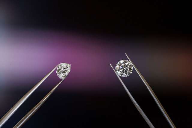 5 Carat Emerald Cut Lab Diamond Buying Guide