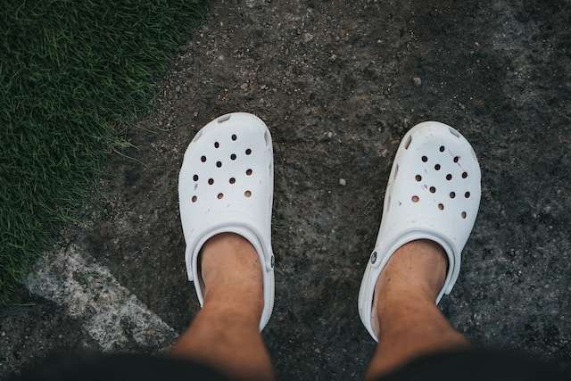 crocs hiker clog