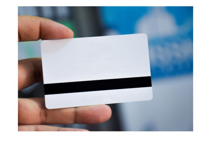 How to Create a Free Digital Business Card in Minutes