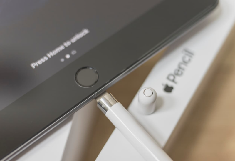 How to Charge Apple Pencil