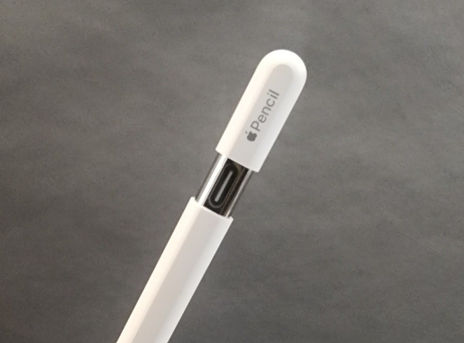 How to Charge Apple Pencil